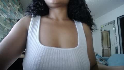 Nicole online show from April 10, 11:33 pm