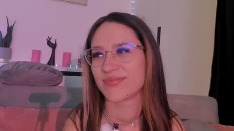 nicoleirisxxx online show from October 29, 7:01 am