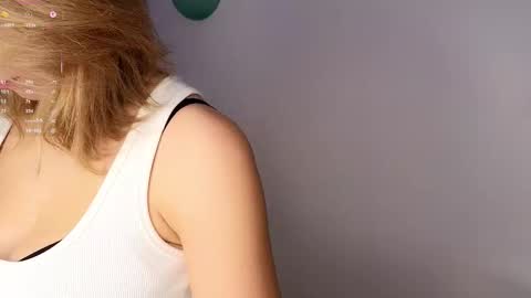 Nicole online show from January 13, 7:07 pm