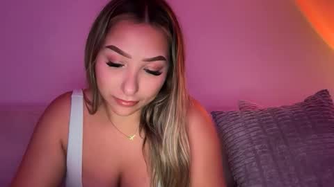 nicolelovesyou444 online show from June 11, 12:57 pm