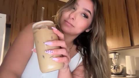 nicolelovesyou444 online show from February 5, 3:48 pm