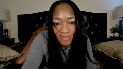 Nicole online show from March 10, 9:30 pm