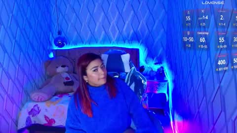 Nicolle Miley online show from October 6, 3:12 am