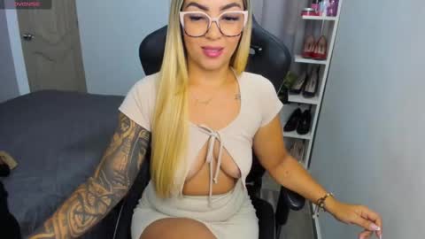 Nicol online show from September 23, 12:25 pm