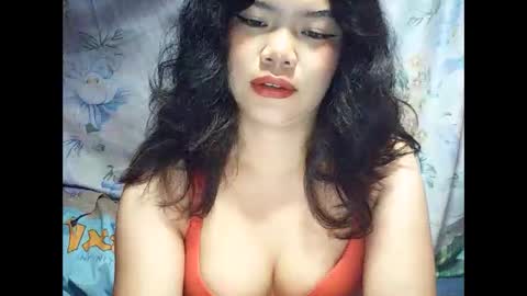 nightfemme online show from April 18, 10:51 am