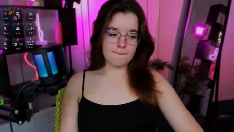 Little  Angel online show from December 15, 9:42 pm