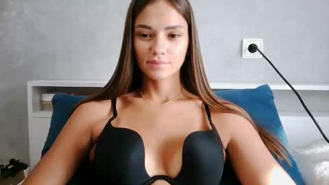 Nika online show from April 4, 10:36 am