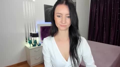 NikaLewis online show from November 9, 5:36 am