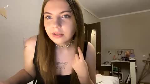 nikastardust online show from January 30, 10:30 pm