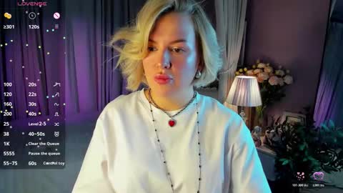 Nikki online show from December 15, 1:00 am