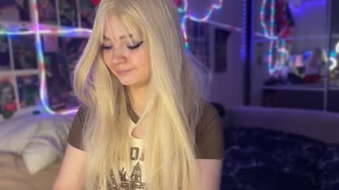 Snapshot of nikoli_naw chatting on September 27, 11:45 pm nikoli_naw online show from September 27, 11:45 pm