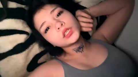 Snapshot of nikoli_naw chatting on January 16, 7:20 pm nikoli_naw online show from January 16, 7:20 pm