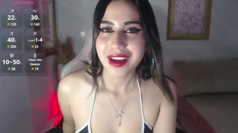 niky_love_v online show from February 12, 3:07 am