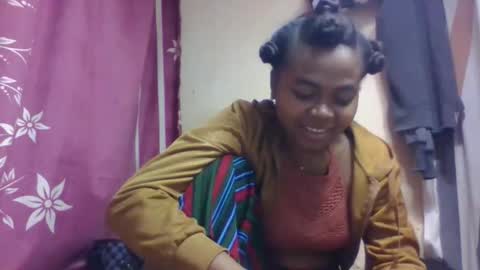 nilah online show from November 16, 7:32 am