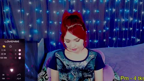 Snapshot of nimfeya chatting on January 15, 10:38 am Nimfeya online show from January 15, 10:38 am