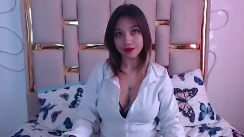 Nina Carther online show from November 4, 11:59 am