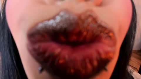 Nina Fox  online show from May 29, 3:43 pm