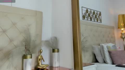 nina joyce online show from March 6, 7:42 pm