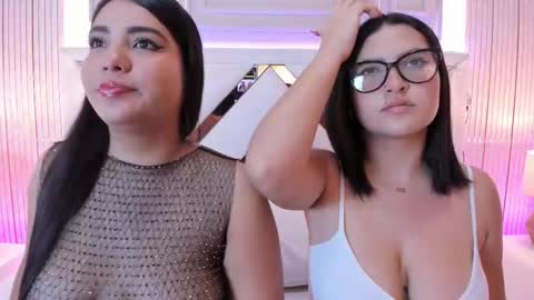 Nina online show from November 20, 4:46 am