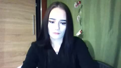 Nina online show from January 14, 9:42 pm