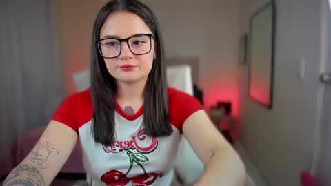 ninavolkov online show from December 27, 10:59 pm