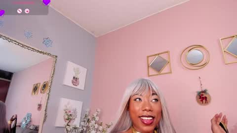 Snapshot of nini_martinii chatting on December 21, 1:42 pm NINI  online show from December 21, 1:42 pm
