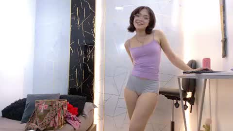   online show from July 28, 2:13 pm