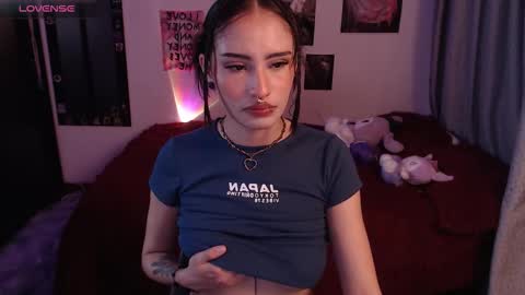 Snapshot of nixxie_ chatting on October 18, 2:14 am Nixxie online show from October 18, 2:14 am
