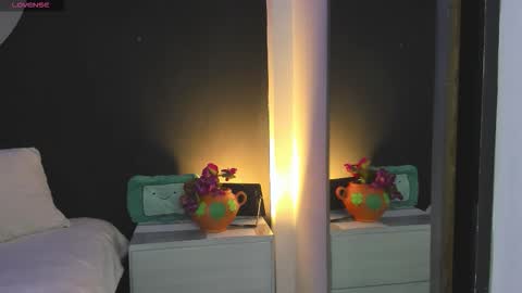 Noah  online show from December 3, 3:42 am