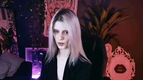 REAL name LiaDM are always open online show from April 3, 12:47 pm