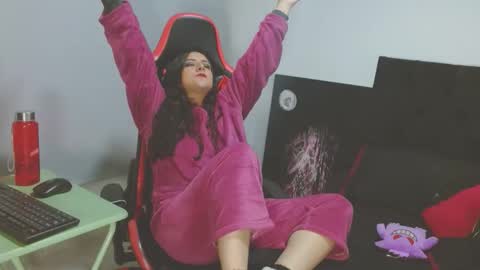 Noamartin online show from April 20, 2:47 am