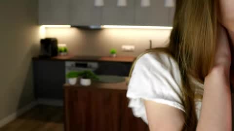 Emmy online show from April 11, 8:12 pm