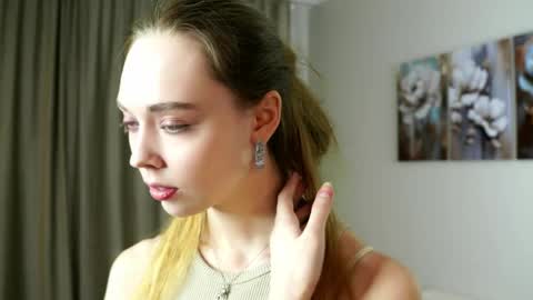 Emmy online show from March 29, 7:35 pm