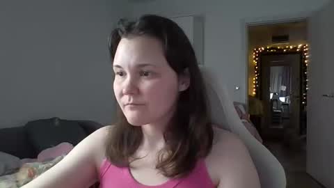 nodarell online show from November 25, 3:47 pm