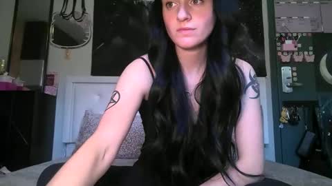 Noelle online show from March 27, 5:35 pm