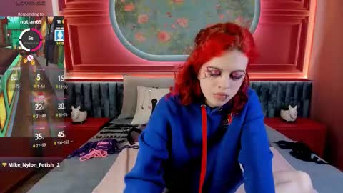 Elly online show from November 16, 11:05 pm