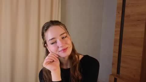 Sophie online show from February 17, 6:02 am