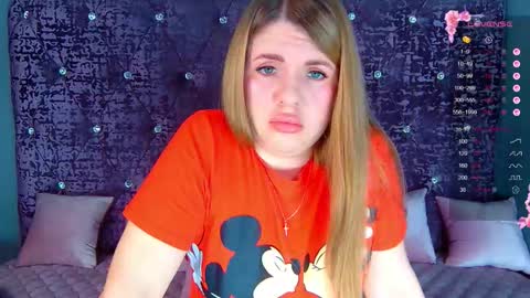 Nora online show from March 9, 2:59 am