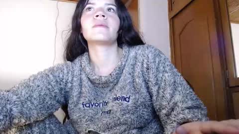 Snapshot of noreen_ chatting on September 11, 10:15 am noreen_ online show from September 11, 10:15 am