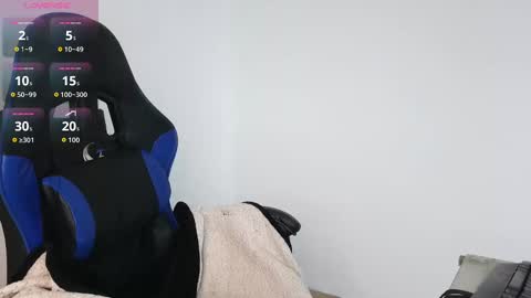 NORTH online show from November 12, 12:25 pm