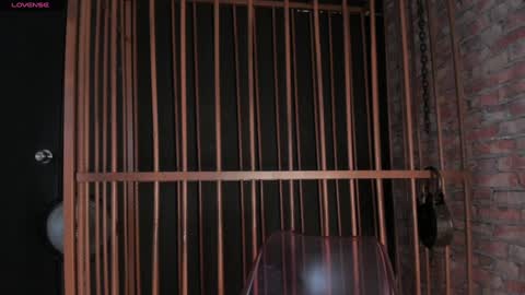 Snapshot of nova_swan chatting on January 21, 7:50 pm NOVA online show from January 21, 7:50 pm