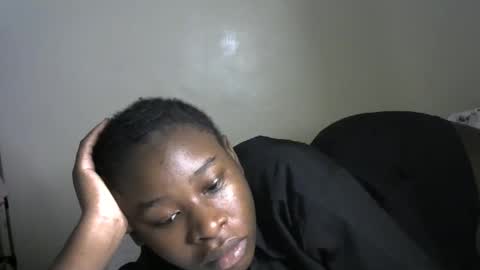 novaah online show from December 4, 4:04 am