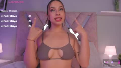 novasilk online show from April 14, 9:15 pm