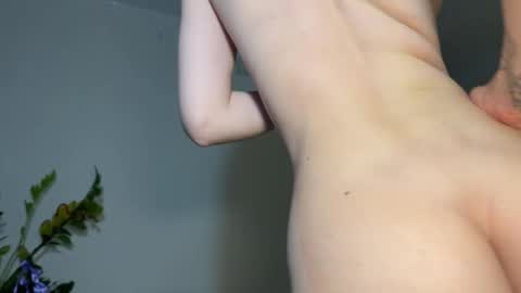 nura_foxx online show from January 10, 1:43 am