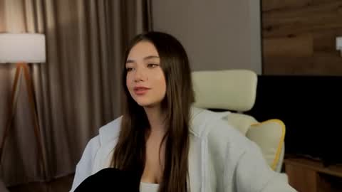 Rachel online show from June 28, 7:42 pm