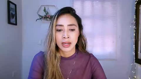 Nycole online show from September 18, 2:48 pm