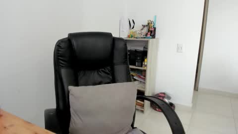 Vanessa online show from March 28, 8:30 pm