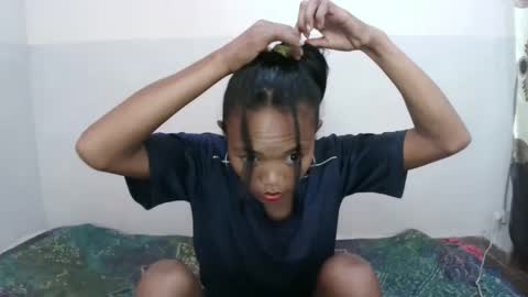 nympholinha online show from February 12, 4:01 am