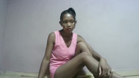 nympholinha online show from February 18, 5:55 pm