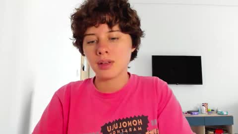 Evie online show from March 3, 4:51 am